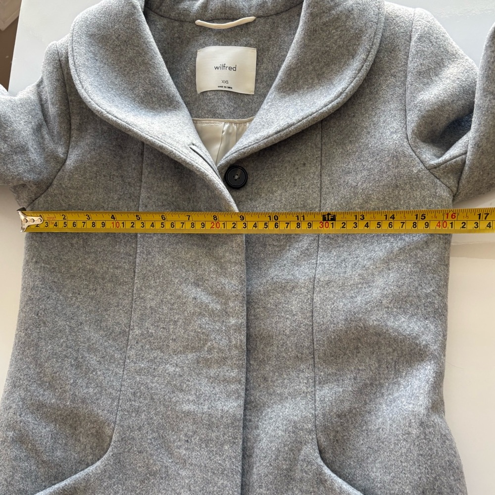 Aritzia Wilfred Cocoon Coat - Picture 11 of 14